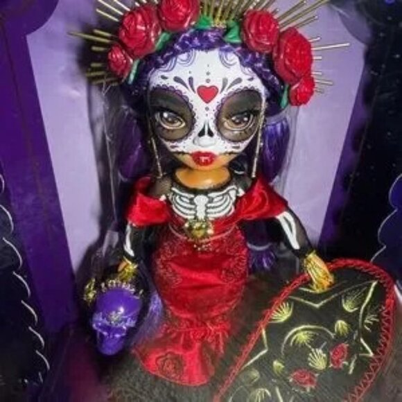 Rainbow High 2022 Celebration Edition Dia de Los Muertos Maria Garcia collector - Picture 2 of 5
